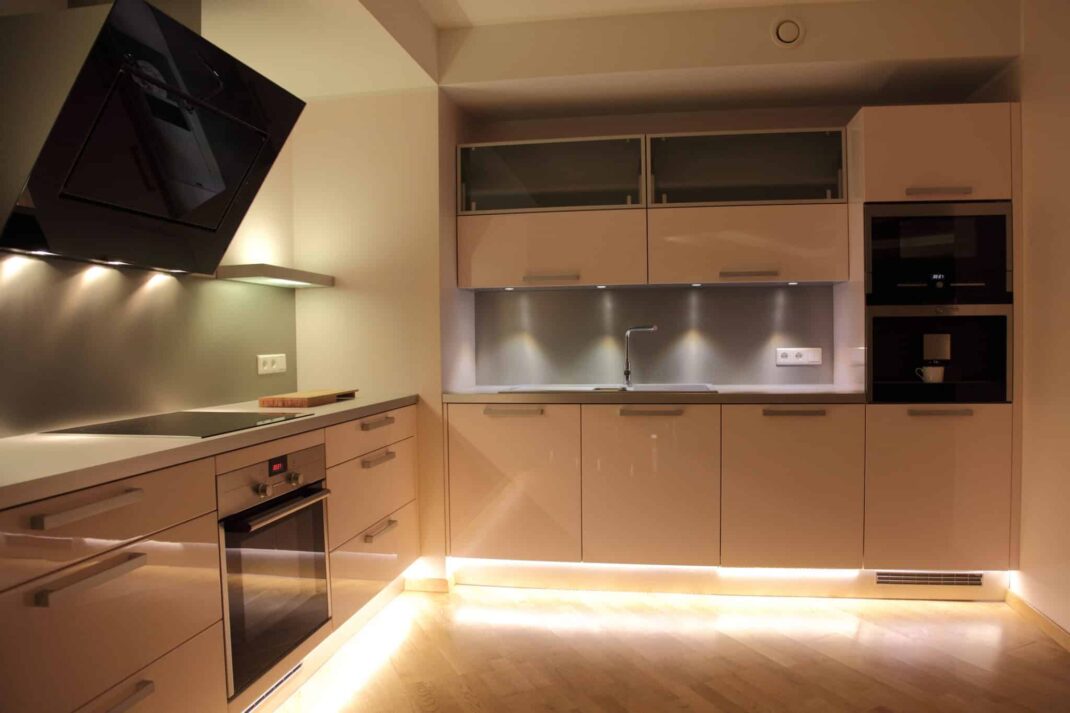 Modern kitchen with Under-Cabinet Lighting.